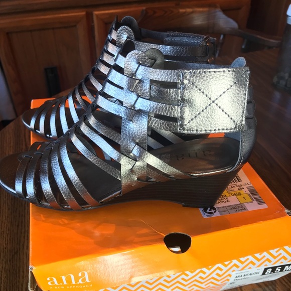 a.n.a Shoes - A.N.A. Pewter Sandals